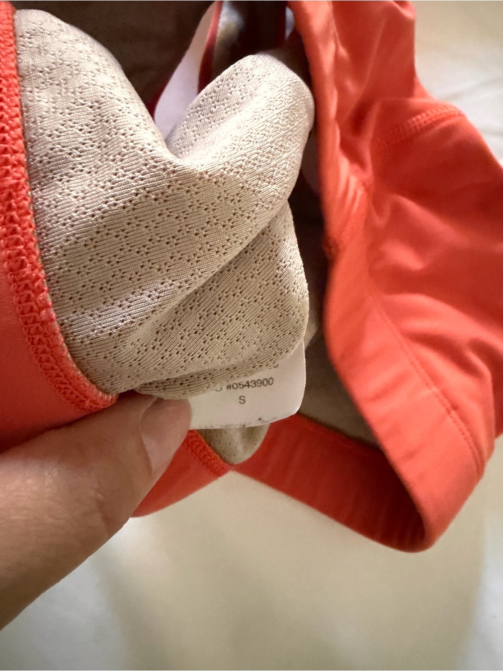 Vuori Grapefruit Scoop Sports Bra - Picture 3 of 3